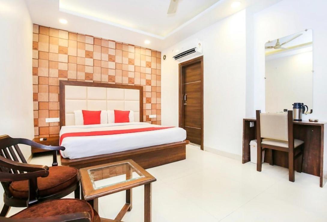 Hotel Hollywood Heights Near Railway Station Amritsar Exterior photo