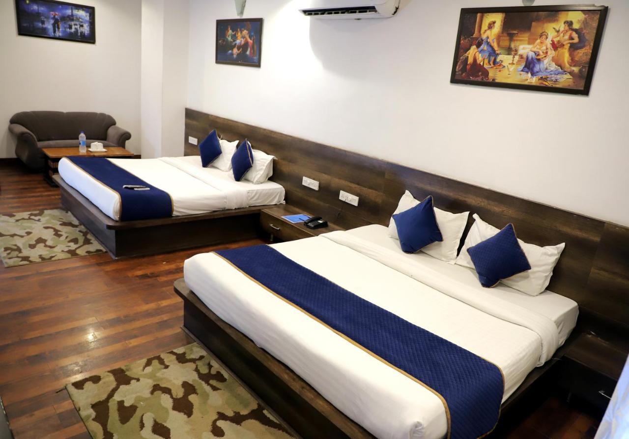 Hotel Hollywood Heights Near Railway Station Amritsar Exterior photo